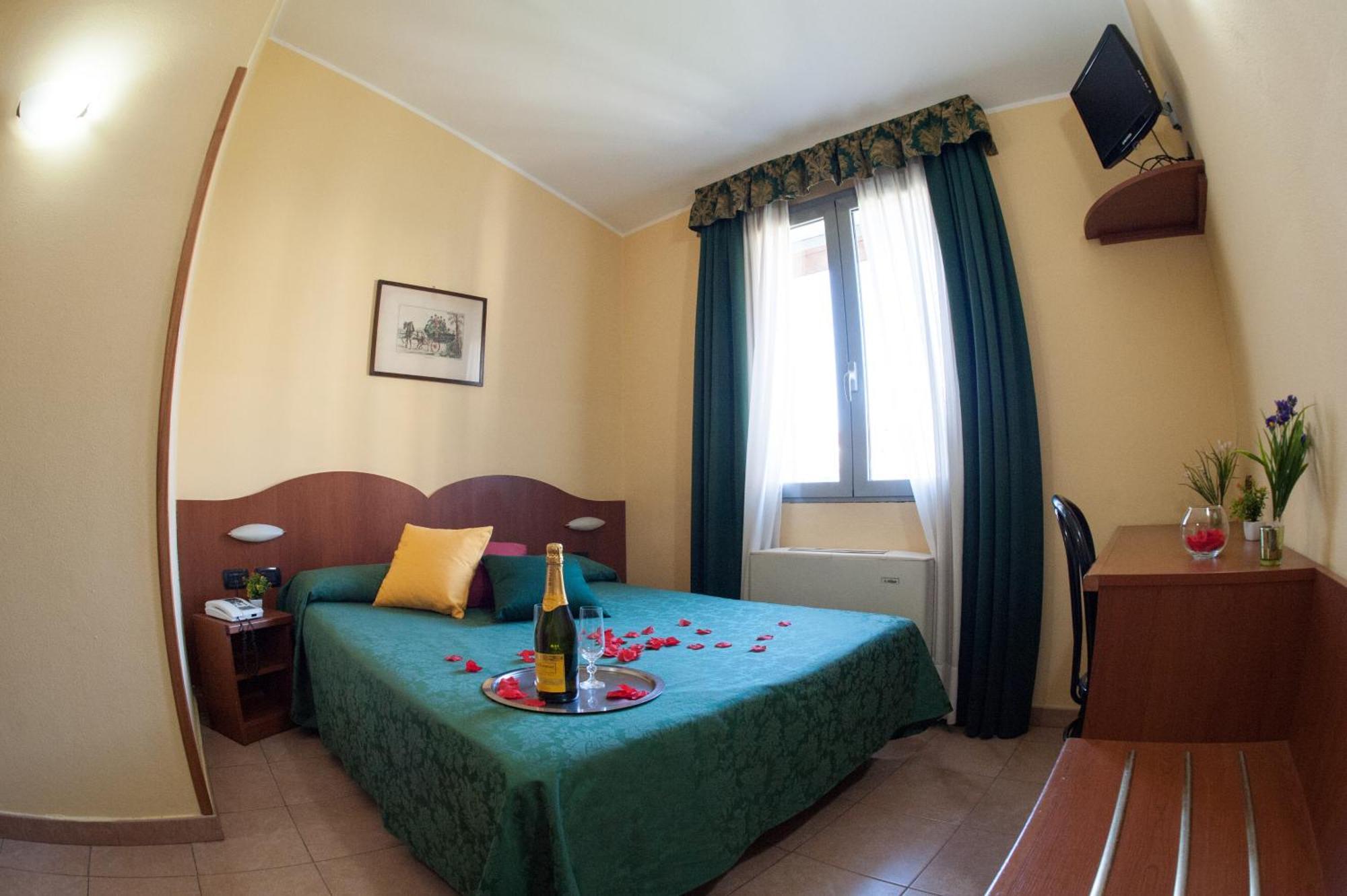 The Best Hotel — Foto 3
